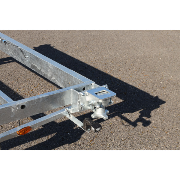 Remorque containeur 20 pieds 3 x essieu 1800 kg