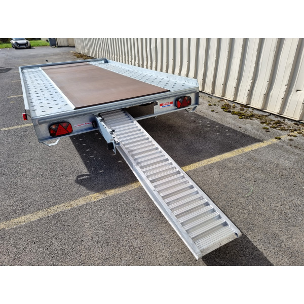 Porte voiture 3000 kg - 5m + Rampes