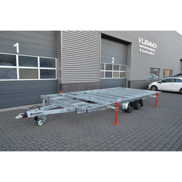 DT 5m40 x 3m Version amovible 2 x essieux 1800 kg + deck
