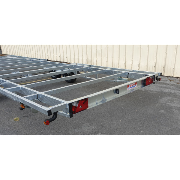 TH 7m20 x 2m44 version basse 2 essieu x 1800 kg