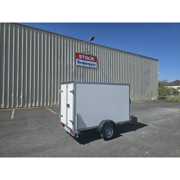 Fourgon - 2m57 x 1m31 x 1m50 750 kg