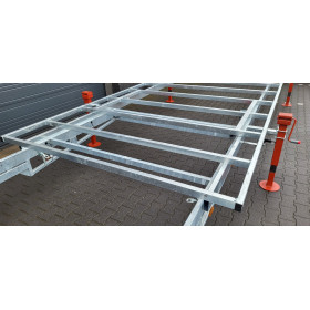 TH 6m x 2m44 detachable 2 x essieux 1800 kg + deck