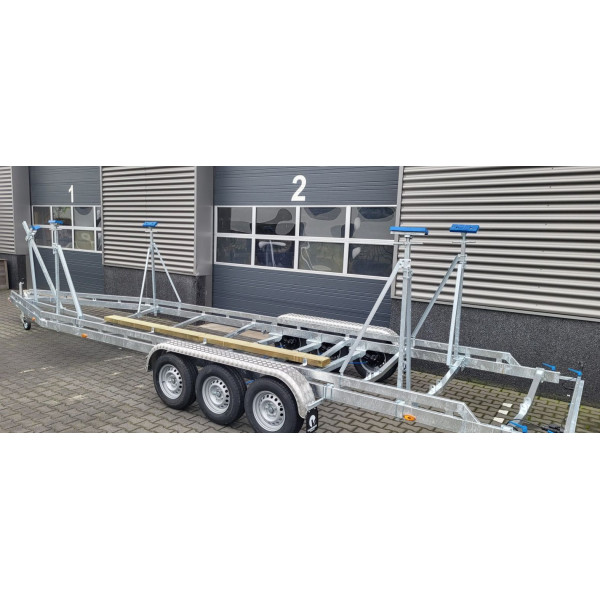 Remorque porte Voilier 10m 3500kg 3 essieux de 1350kg