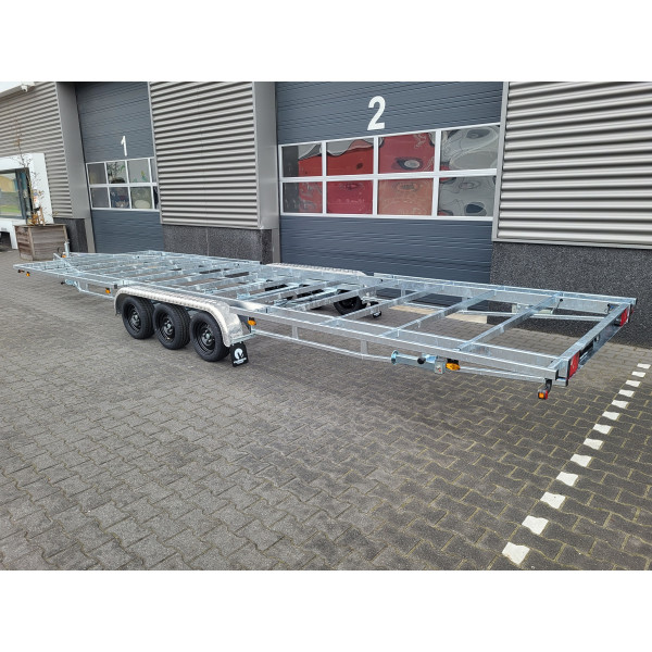 TH 8m40 x 2m44 Version basse 3 essieu x 1800 kg (copie)
