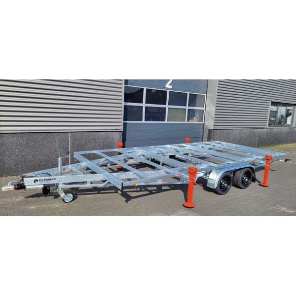 DT 5m40 x 2m44 Version amovible 2 x essieux 1800 kg + deck