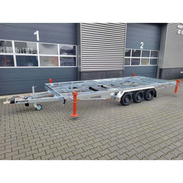 DT 6m x 2m44 Version amovible 3 x essieux 1350 kg + deck