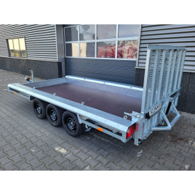 TM 4m x 1m80 porte engin 3 x essieux 1500 kg