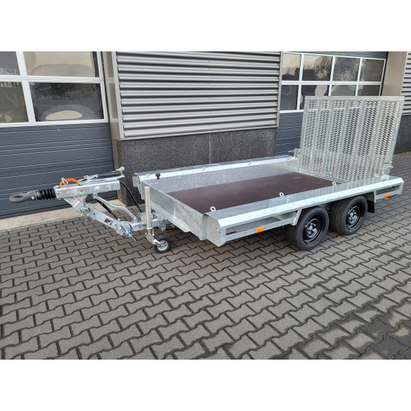 GTM 3m x 1m50 Gooseneck porte engin 2 x essieux 1800 kg