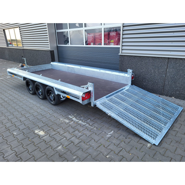 TM 4m x 1m50 porte engin 3 x essieux 1800 kg (copie)