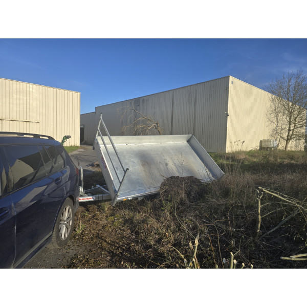 Remorque tri-benne 3m10x1m186 double essieux freiné