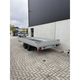 Stockage rampes dans châssis plateau syma