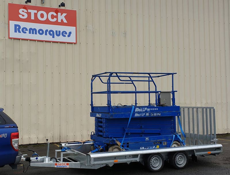 Porte Engins Remorque spécialisée transport machines Pelleteuse, nacelle, mini-pelle, tracteurs...