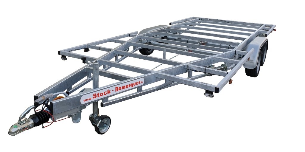 TH 5m40 x 2m44 Plateau 2 x essieu 1800 kg (photo)