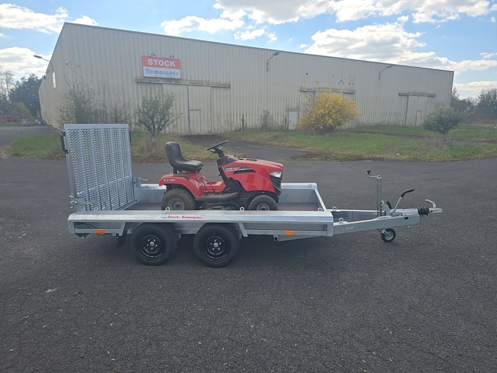 TM 3m x 1m50 porte engin 2 x essieux 1350 kg (photo)