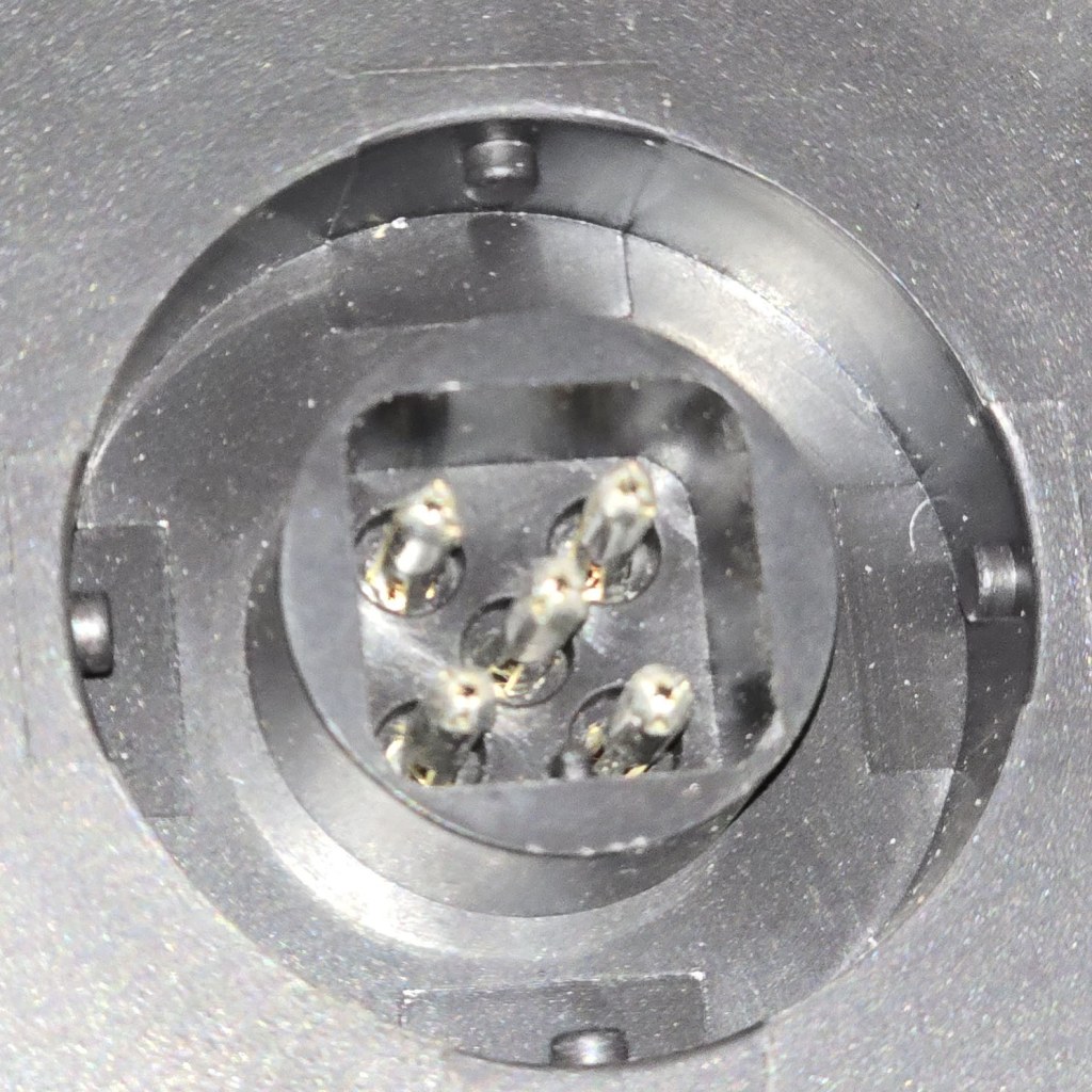 Feux Gauche  5 fonction vertical FP72 (photo)