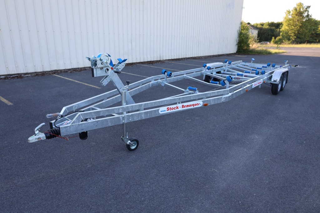 10m-2m55- 2X1800 kg - 3500 kg - VLEMMIX - Remorque Porte-Bateau (photo)