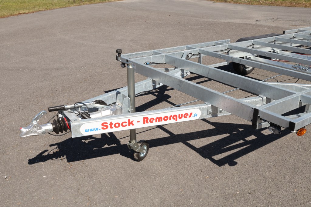 RTD 5m40 x 2m44 - 3500 kg (photo)