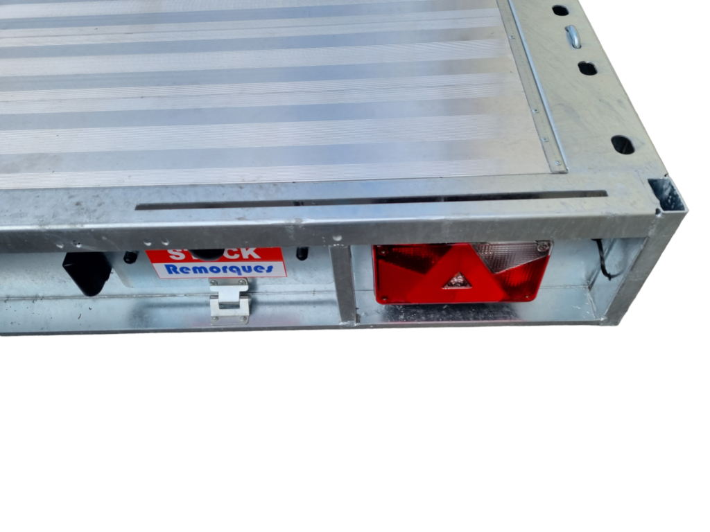 PLATEAU 4m50 3500kg FULL Alu (photo)
