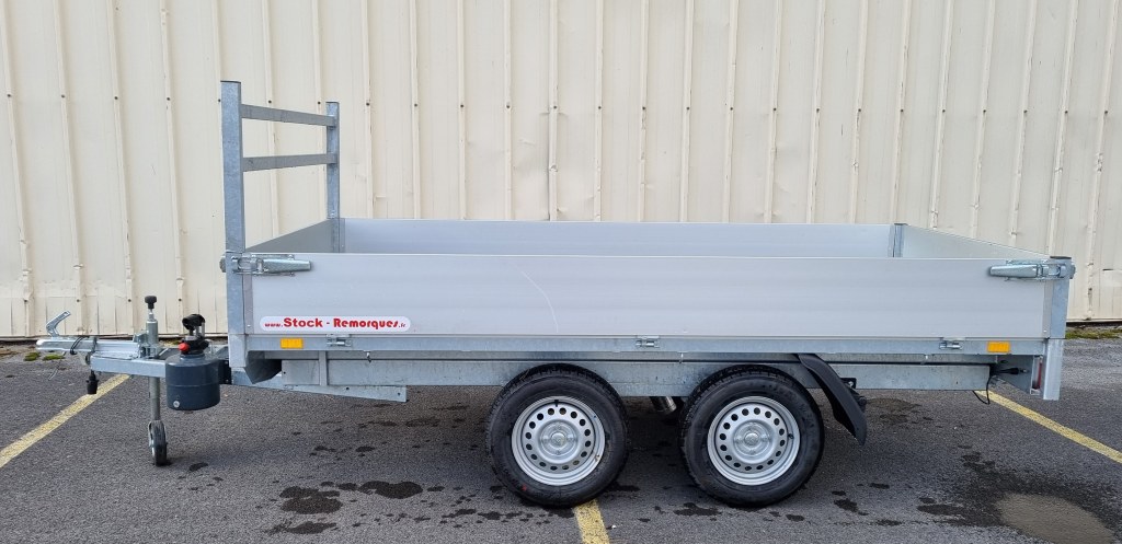 BENNE 750 KG KIPPER 3m10 x 1m54 (photo)