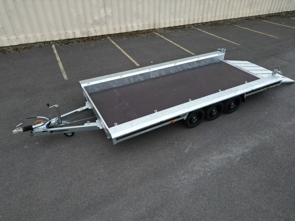 TM 4m80 x 1m80 porte engin 3 x essieux 1350 kg (photo)