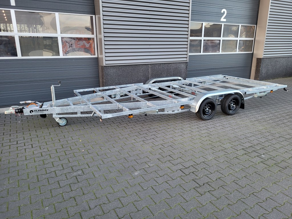 TH 3m60 x 2m44 Plateau 2 x essieu 1800 kg (photo)