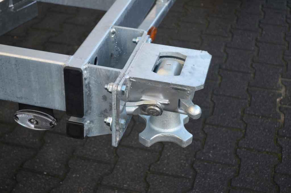 Remorque containeur 20 pieds 2 x essieu 1800 kg (photo)