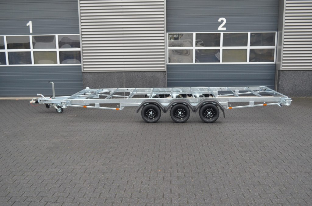 Remorque containeur 20 pieds 3 x essieu 1800 kg (photo)
