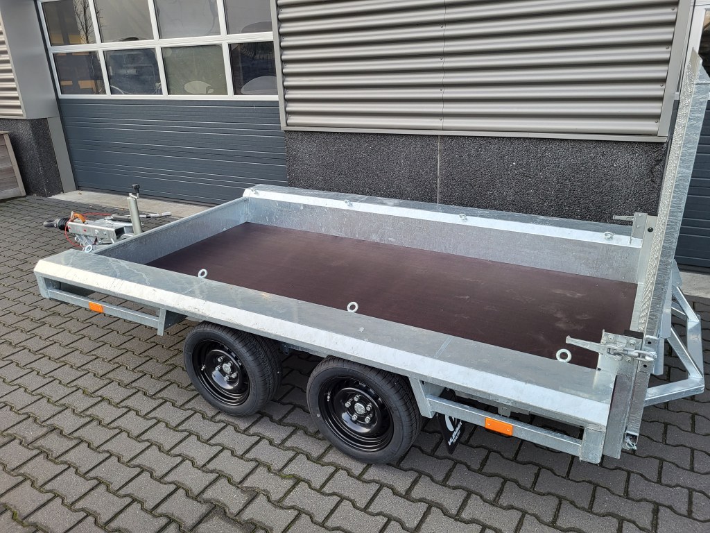TM 3m x 1m50 porte engin 2 x essieux 1800 kg (photo)