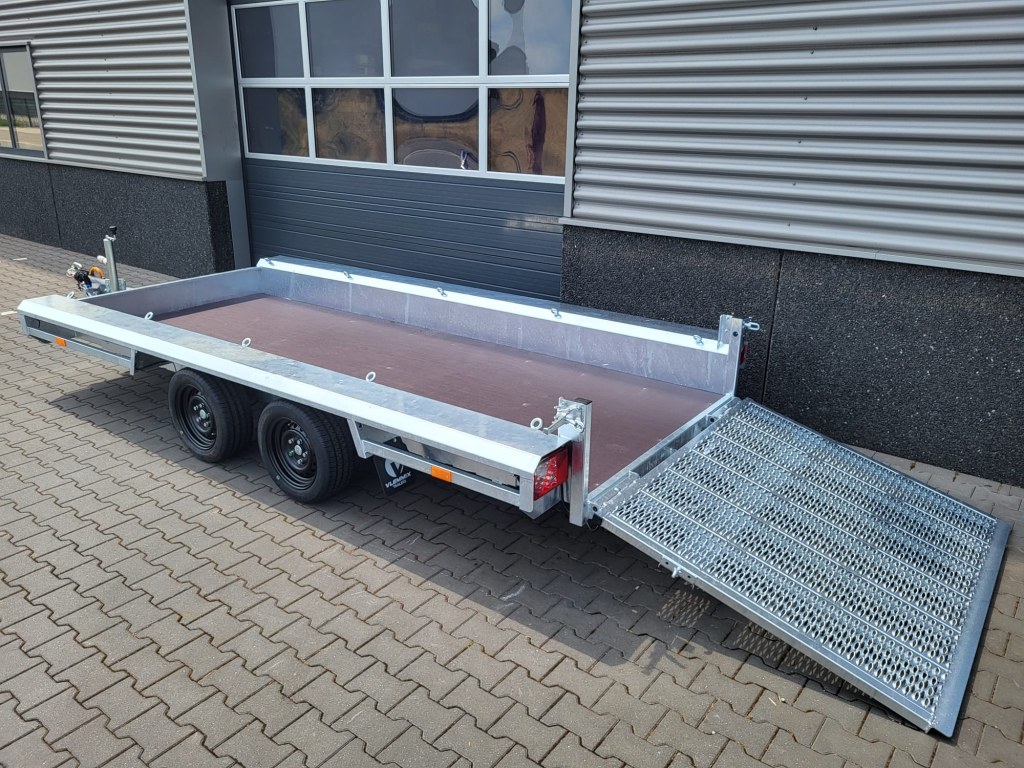 TM 4m x 1m50 porte engin 3 x essieux 1500 kg (photo)