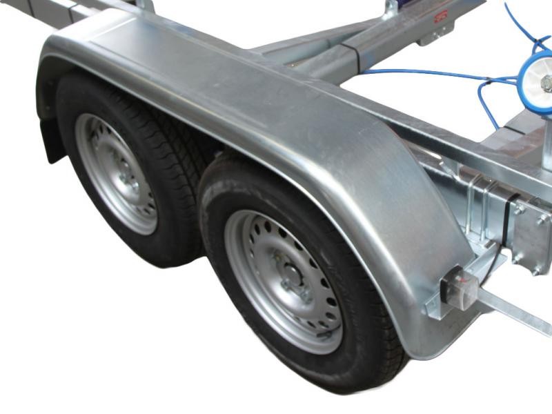 7m80-2m20 2x1500kg - 3000 kg - VLEMMIX - Remorque Porte-Bateau (copie) (photo)