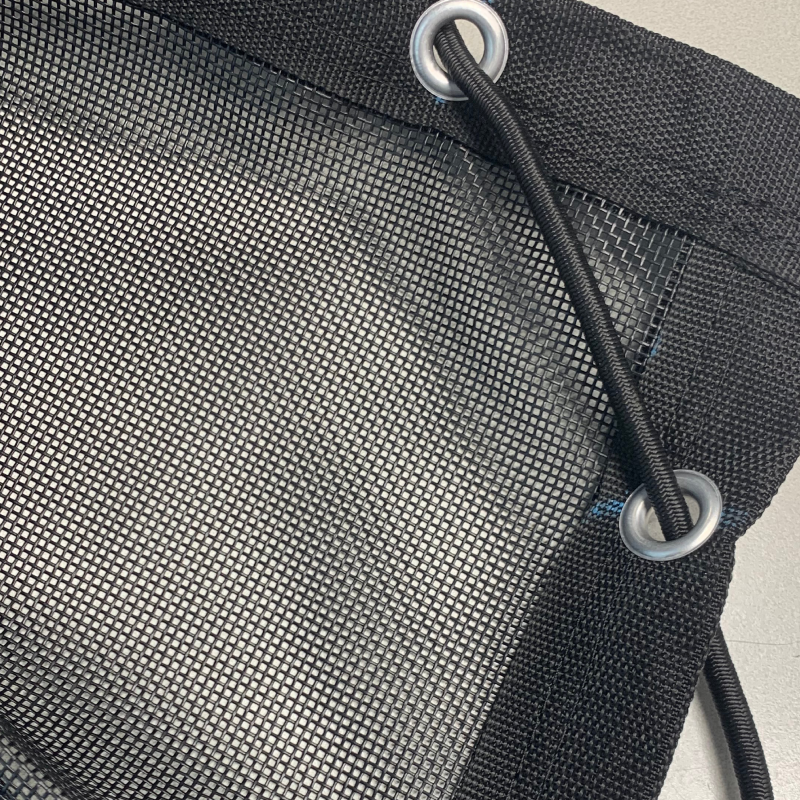 Filet de sécurité de lourde qualité 3500x2100mm PVC, 350 gr/m2 noir foncé RAL 9005 (photo)