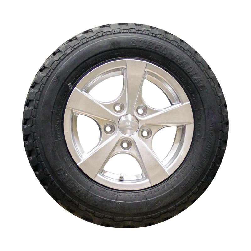 pneu + roue 185/70 R13C Savero M+S 6Jx13H2 ET30 67/112/5 métal léger gris (photo)