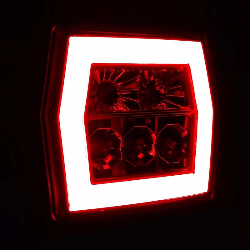 feu arrière LED câble universel à gauche et à droite (universel) 12/24V Lavaflow (photo)