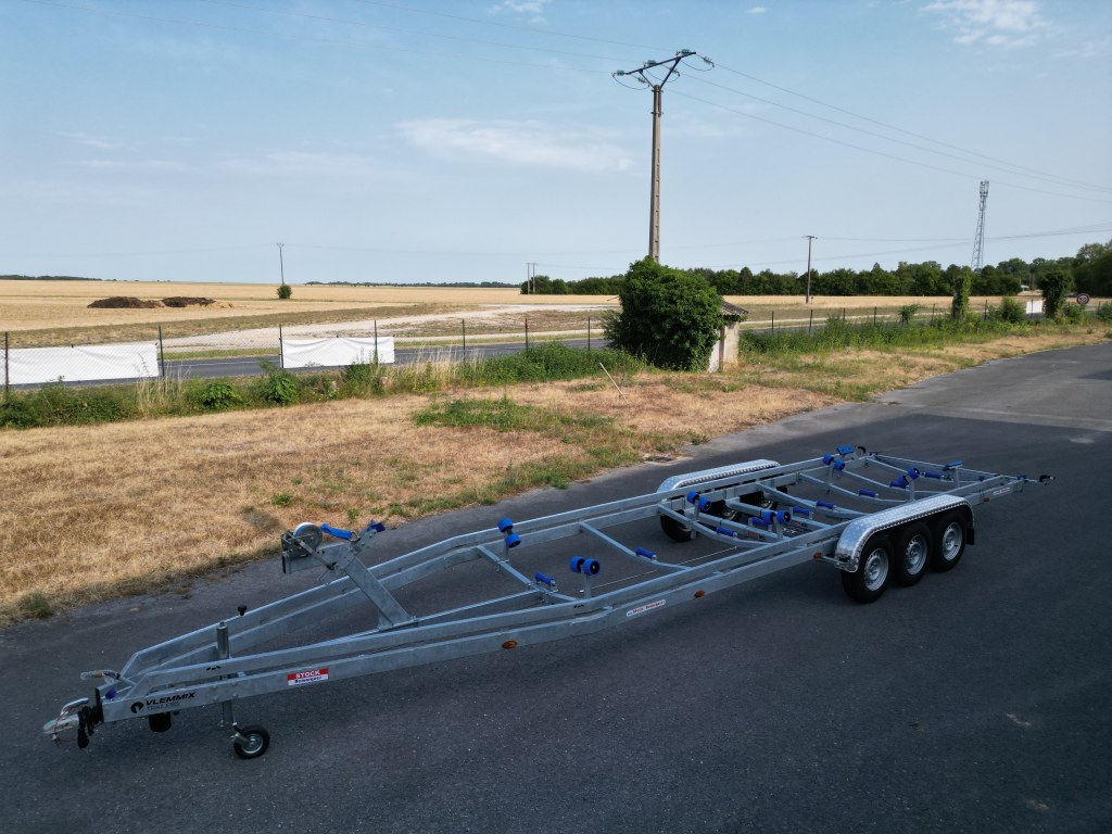 10m-2m55 - 3X1800 kg - 3500 kg - VLEMMIX - Remorque Porte-Bateau