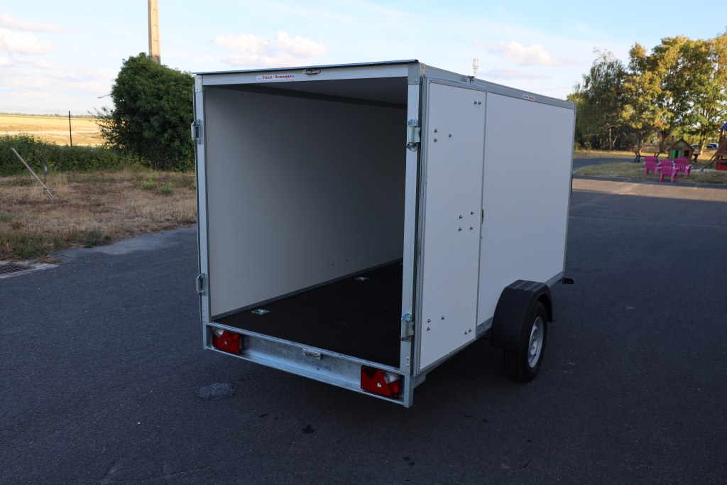 Fourgon - 3m07 x 1m51 x 1m50 1350kg