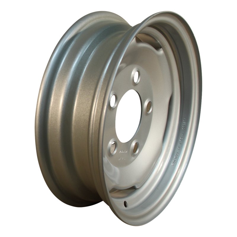 pneu + roue 175/70 R13 4Jx13H ET0 94/140/5 métal R701 M+S gris argent