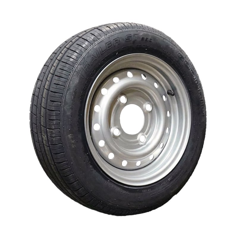 pneu + roue 185/70 R13 4½Jx13H2 ET20 85/130/4 métal ST290 M+S gris argent