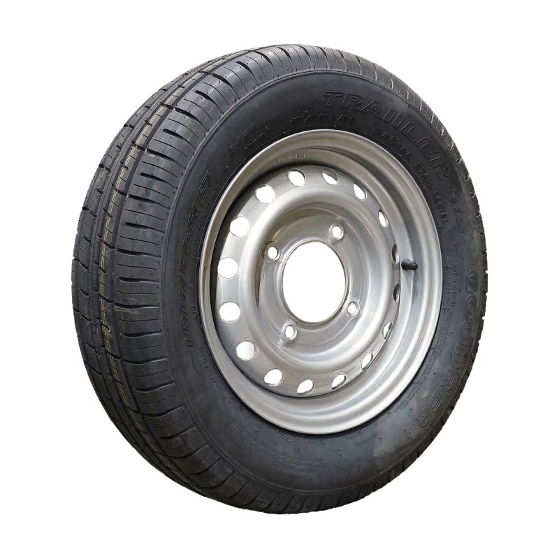 pneu + roue 185/70 R13 4½Jx13H2 ET25.4 95/139.7/4 métal ST290 M+S gris argent