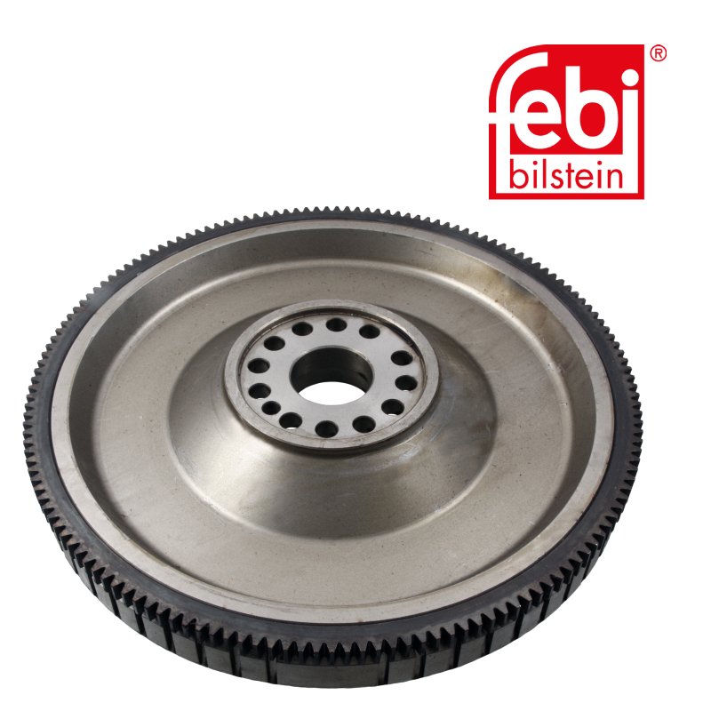 Volant-moteur avec couronne de démarreur