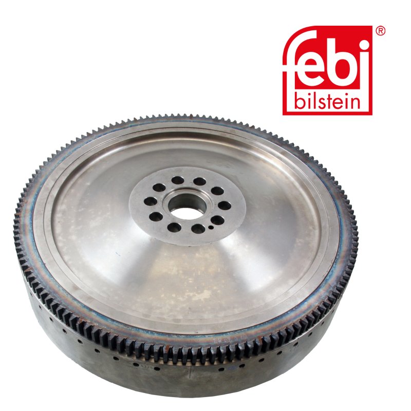 Volant-moteur avec couronne de démarreur