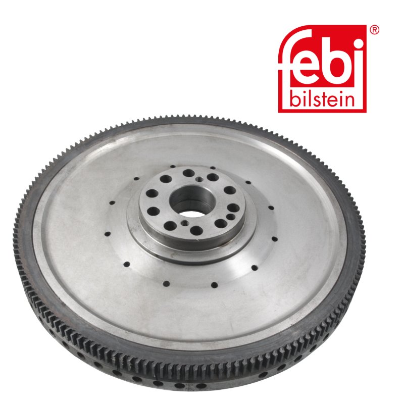 Volant-moteur avec couronne de démarreur