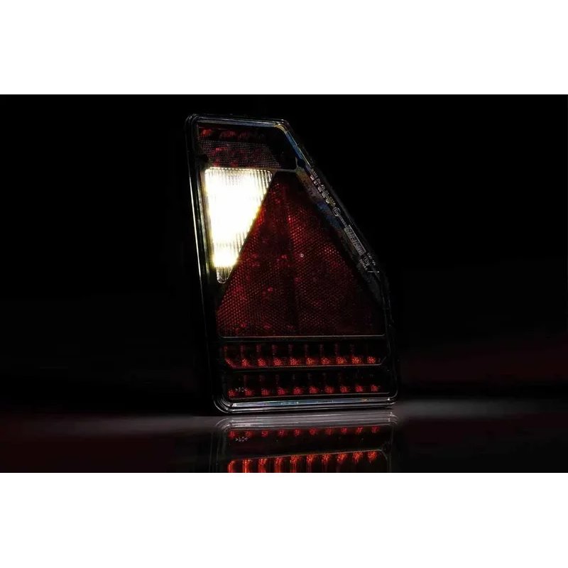 droite | barre arrière LED triangle | 12V | 6-fonctions | 1m. de cable