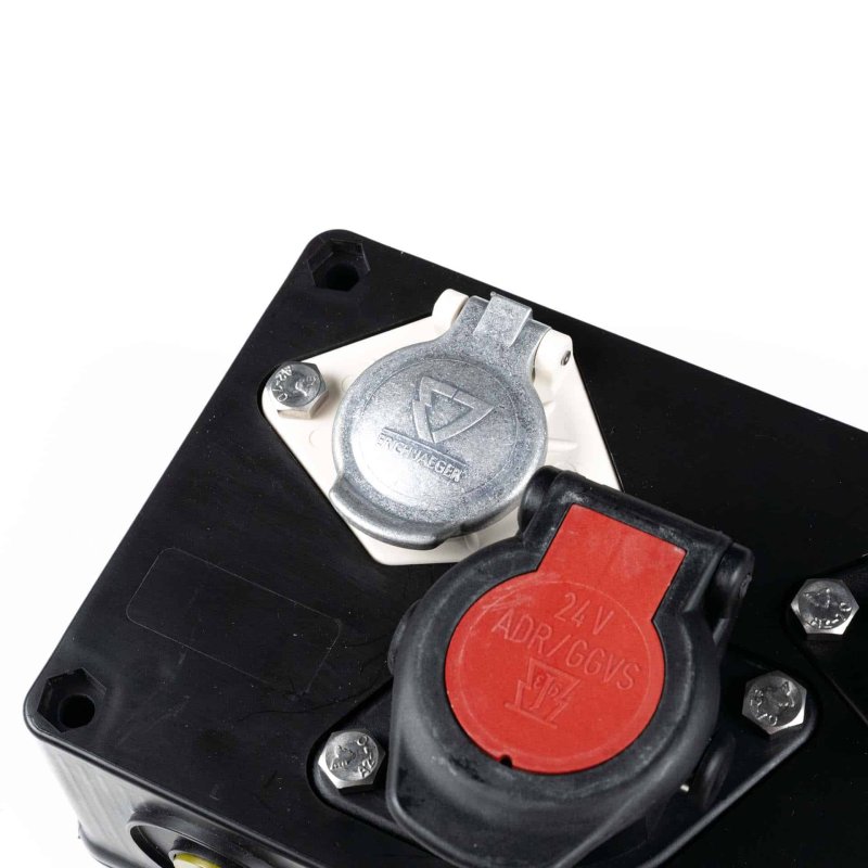 frontbox 15P | 24N | 24S | 15P bajonet | 2x Superseal