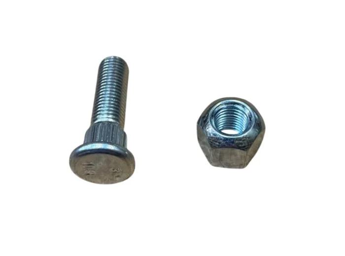 Kit axes de roue + écrous M10