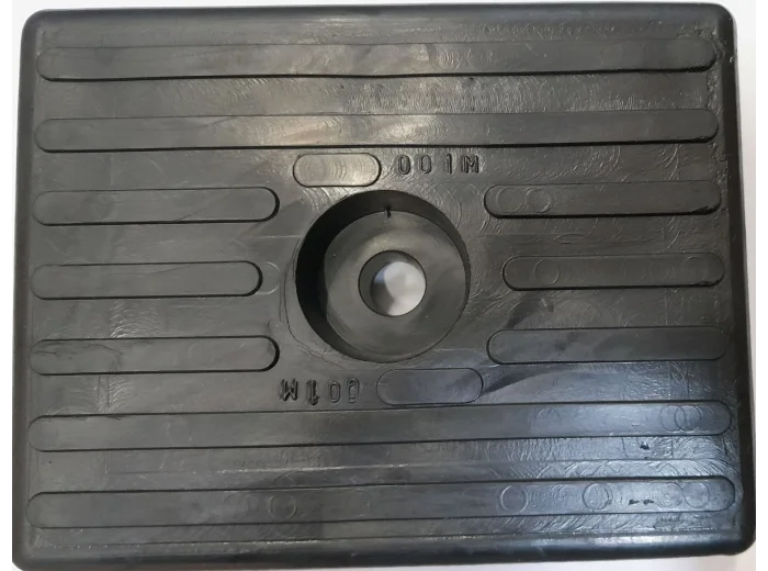 Patin thermoplastique 130x100x35 mm alesage 1 x 11 mm