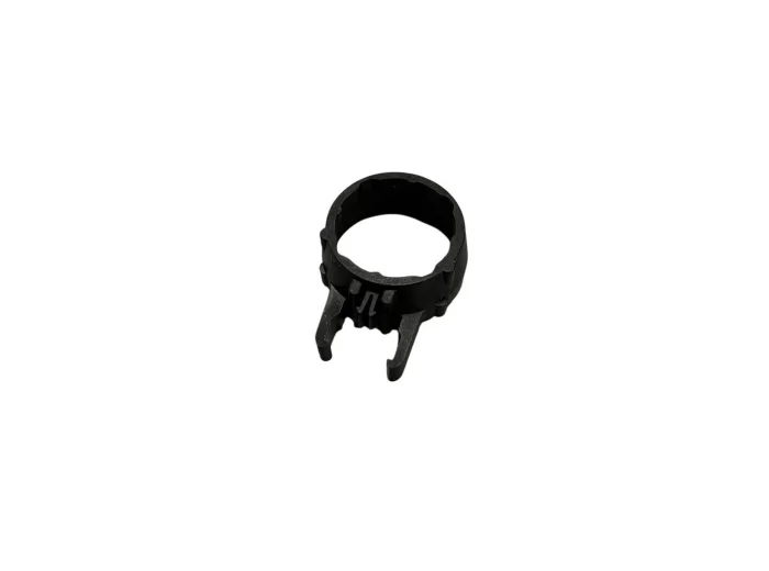 Support pour prise 7 et 13 broches plastique