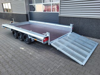 TM 4m x 1m80 porte engin 3 x essieux 1350 kg
