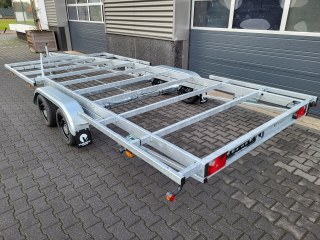 TH 5m40 x 2m44 Plateau 3 x essieu 1800 kg