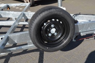 ROUE 195/50R13C 5X112 ET33