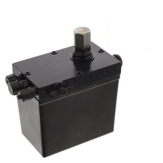 Pompe hydraulique pour dispositif de basculement de cabine avant